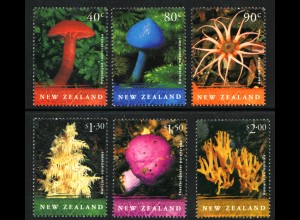 Neuseeland: 2002, Einheimische Pilze