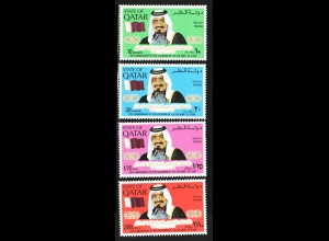 Katar: 1982, Thronbesteigung durch Scheich Khalifa